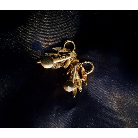 Vintage NAPIER Signed Gold Floral Leaves Leaf Branch Earrings - Picture 6 of 8